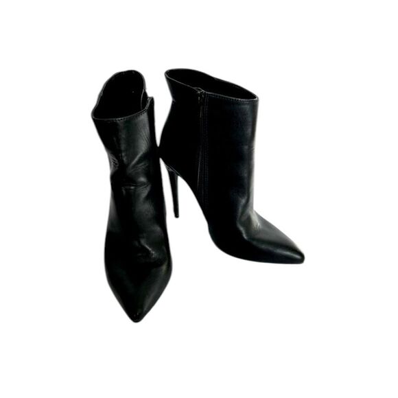 Candie's Black High Heel Leather Ankle Boots with Zipper Closure, Size 8 - Picture 1 of 11